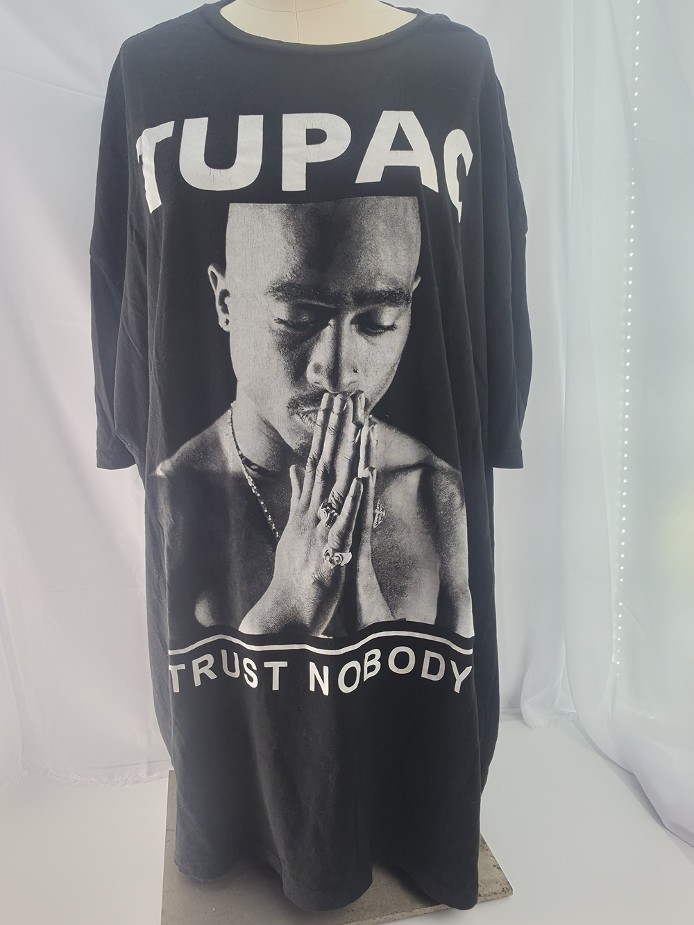 Tu Pac Black Graphic Short Sleeve Tee - Trust Nobody Print 3x